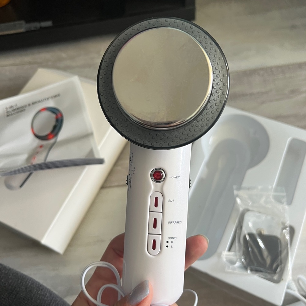 3 in 1 skin device